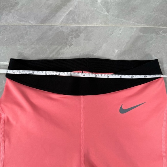 Women’s Nike Pro Dri-Fit 8” Compression Athletic Workout Shorts Medium - Picture 14 of 16